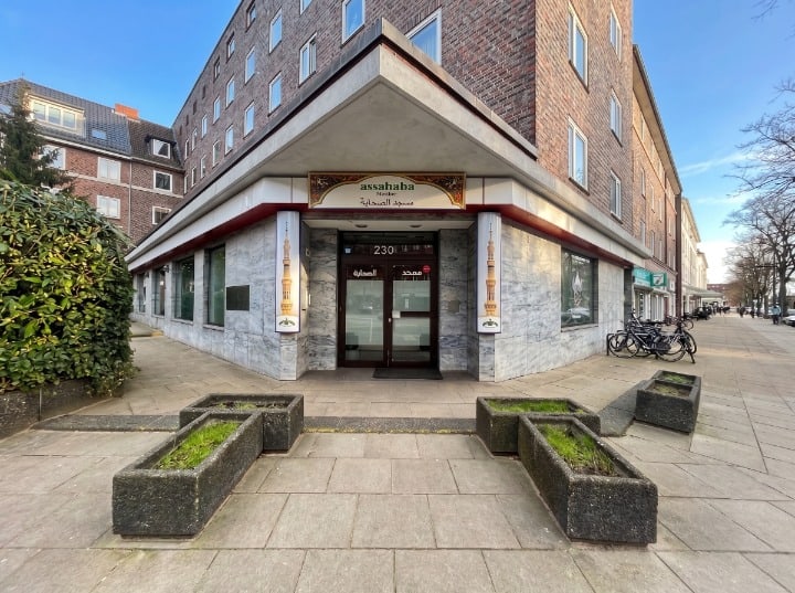 Eingang der Assahaba Moschee, Fuhlsbüttler Straße 230 Hamburg